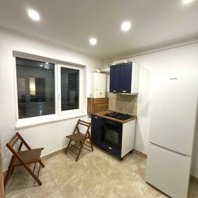 Location d’un appartement récent et confortable de 2 pièces, quartier Chiajna, Bucarest, Roumanie